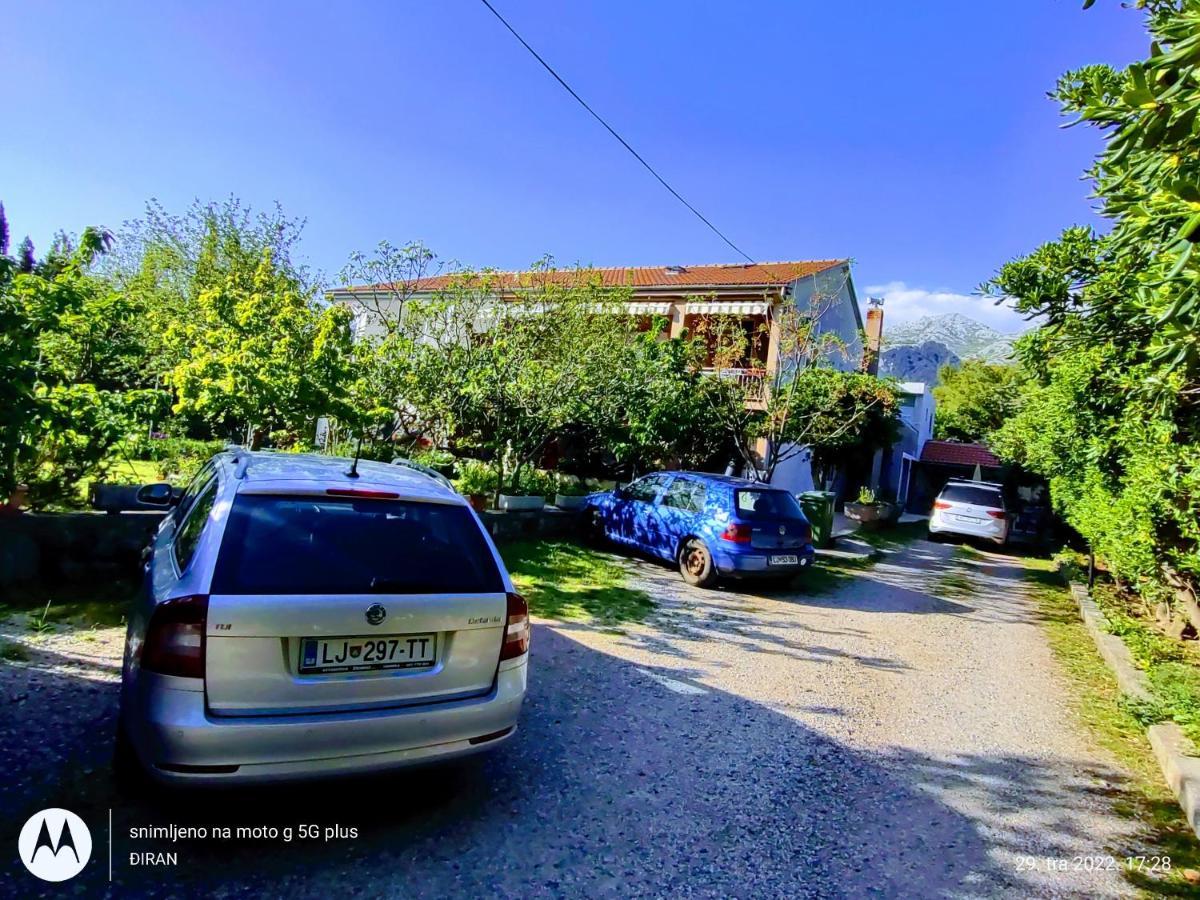 Apartments Lana Starigrad Paklenica Exterior photo