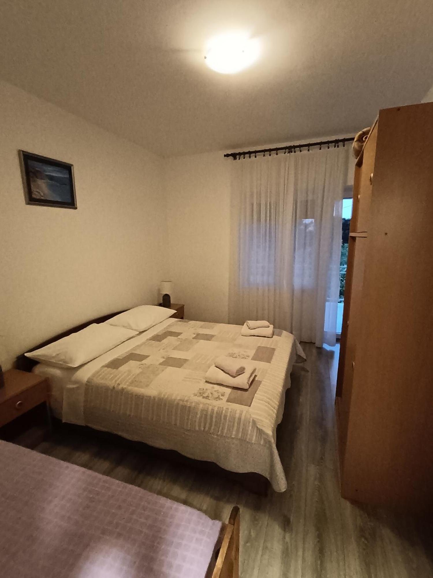 Apartments Lana Starigrad Paklenica Room photo