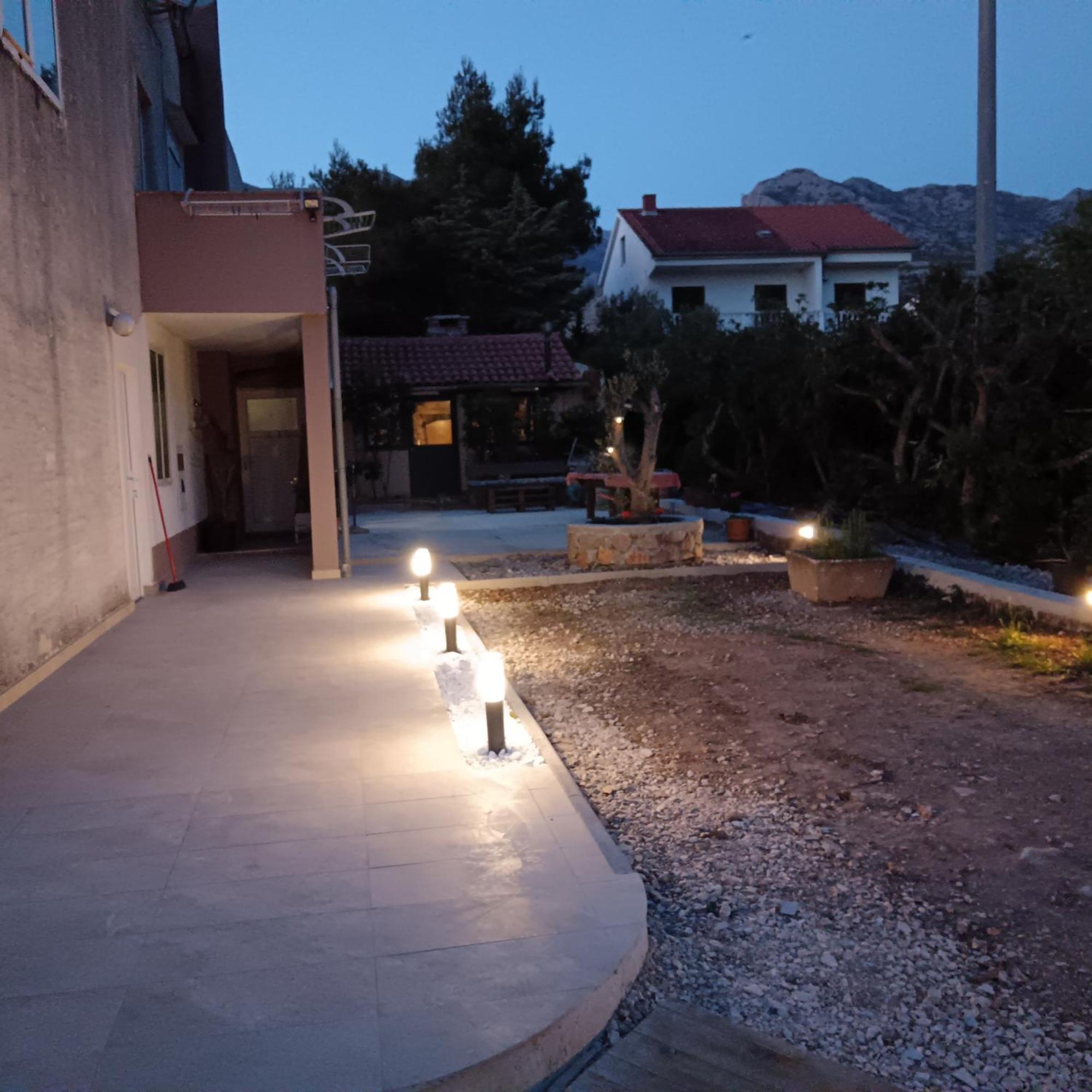 Apartments Lana Starigrad Paklenica Room photo
